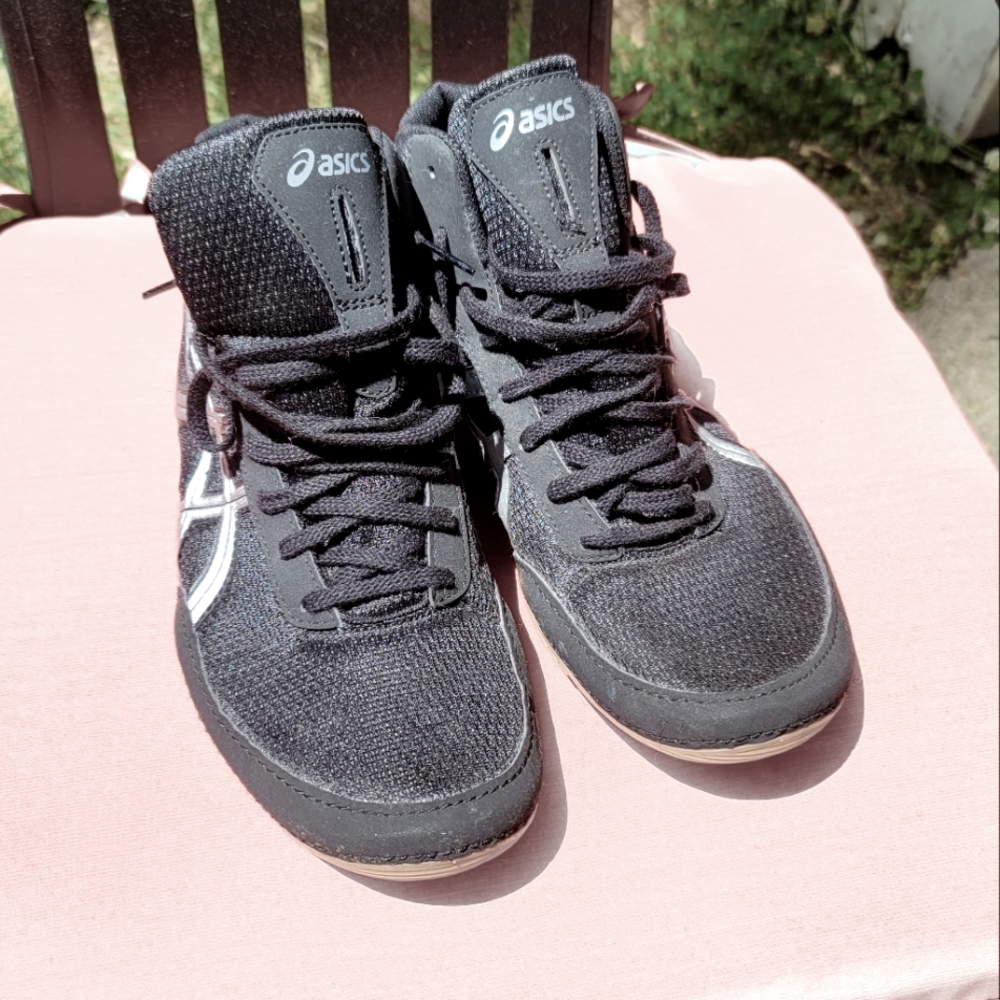 Mens Adidas wrestling shoes